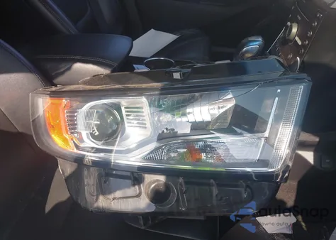 2016 Ford Edge Titanium z USA, uszkodzony, nr VIN 2FMPK4K96GBC39035